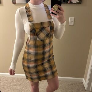 NWT PLAID JUMPER DRESS SIZE SMALL